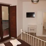 Casa Nel Centro Di Апартаменты Авеллино